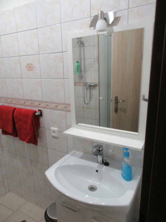 Appartement Julie 1 à Svoboda nad Úpou Extérieur photo